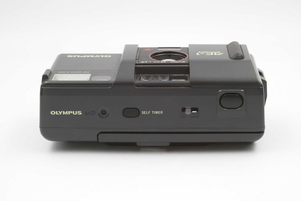 Olympus AF-1  Zuiko 35mm f2.8