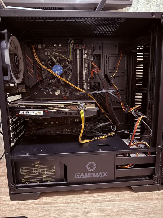 Игровой системный блок в полной комплектации, игровой ПК