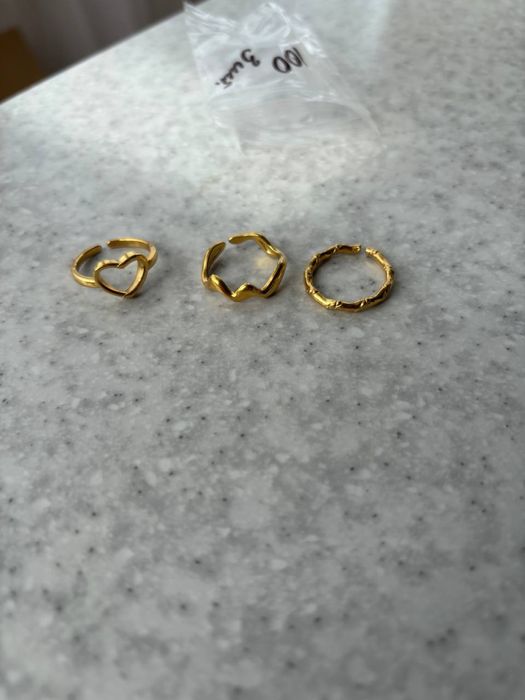 Дрібнички для манікюру