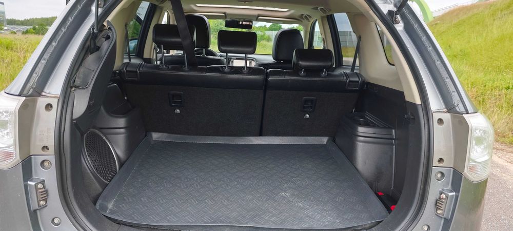 Mitsubishi Outlander 2.0 PHEV LPG Instyle Navi Plus