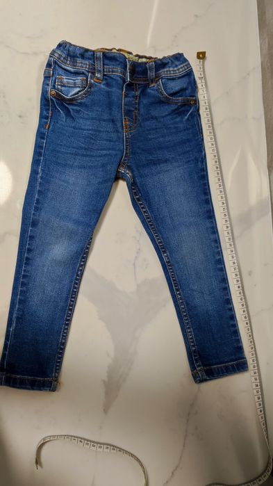Spodnie jeansy r. 104 Primark 3-4 lata, regulacja w pasie