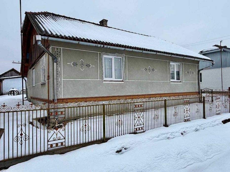Продаж житлового будинку в с. Довге, Дрогобицький район