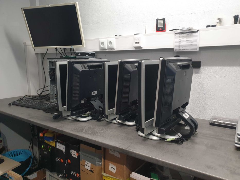 Monitor HP de 17 polegadas