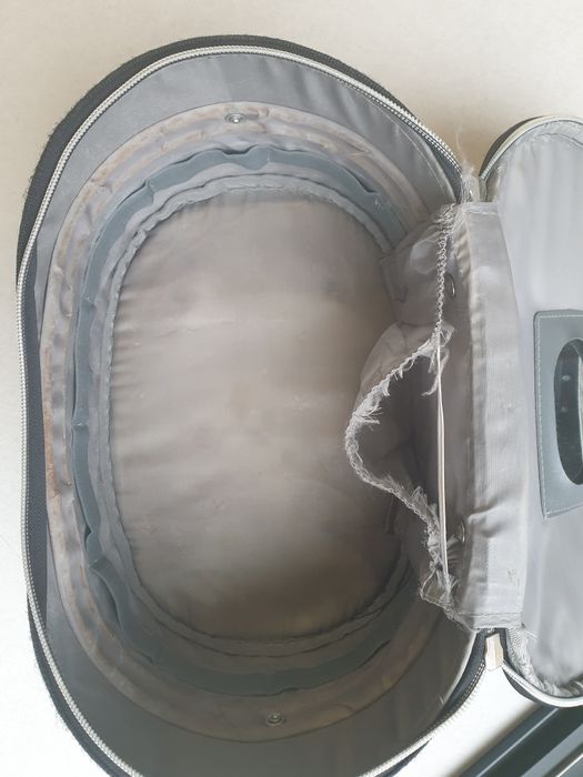 Kuferek kosmetyczny czarny