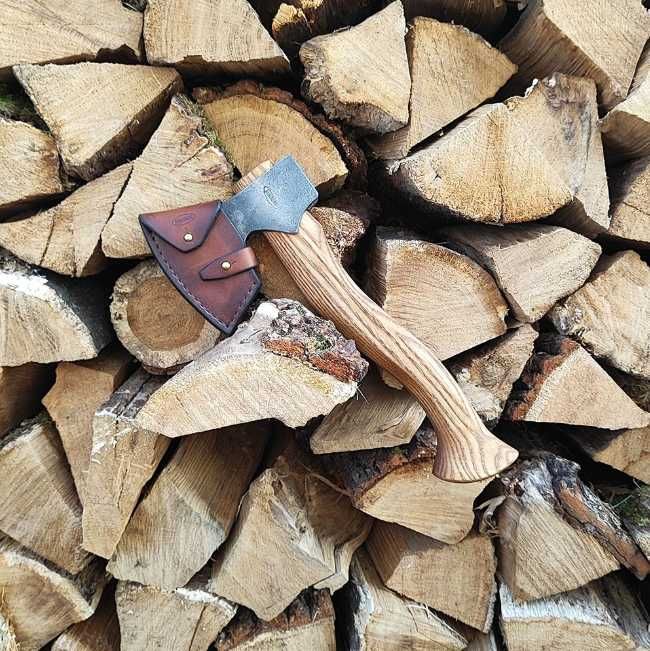 Кована сокира "Гарт" ручної роботи з чохлом, топор кованый с чехлом