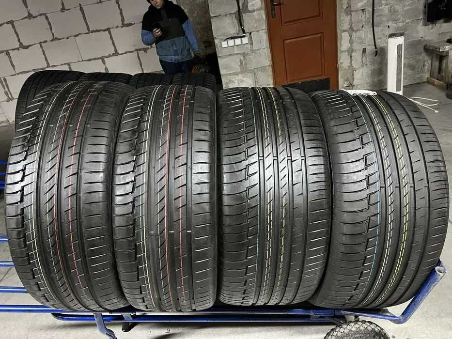 Купити різношорокий комплект шин гуми резини 325/40 R22 + 285/45 R22