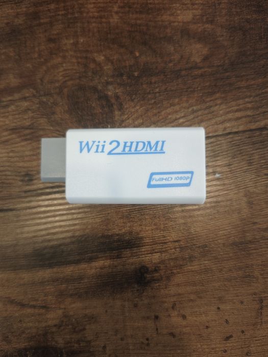 Wii Preta com 4 comandos e vários jogos