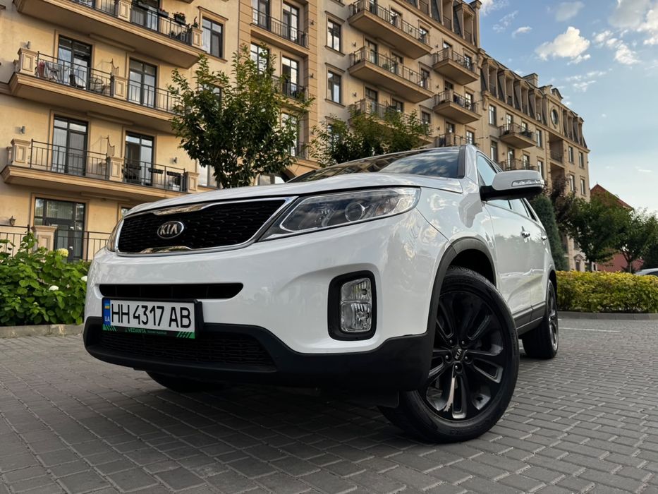 Легковой автомобиль Kia Sorento дизельный паркетник кроссовер