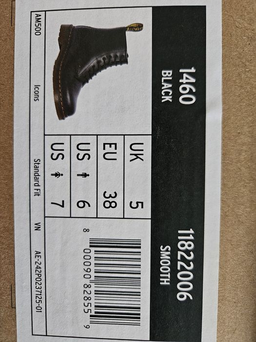 Nowe Buty Dr. Martens 1460 smooth czarne