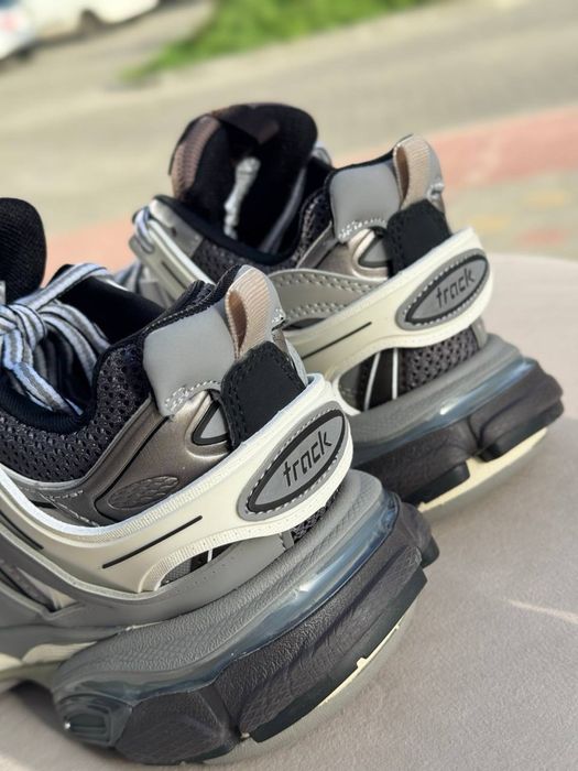 Кросівки Balenciaga Track 36р