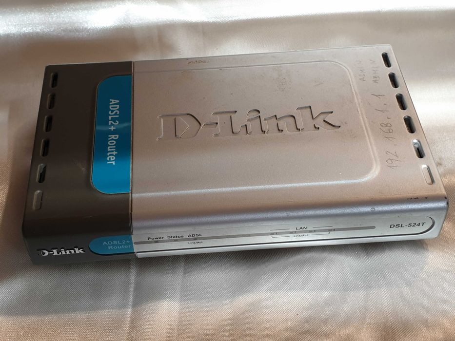 Modem Router ADSL 2+ D-LINK DSL-524T