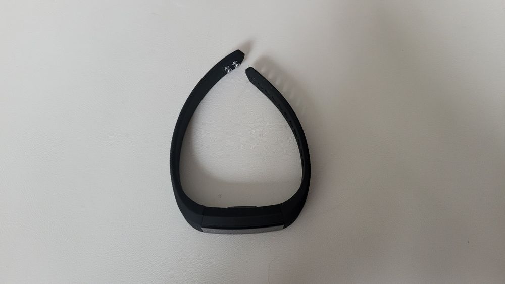 Używana opaska fitness