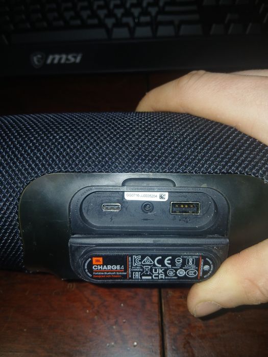 JBL Charge 4 version GG