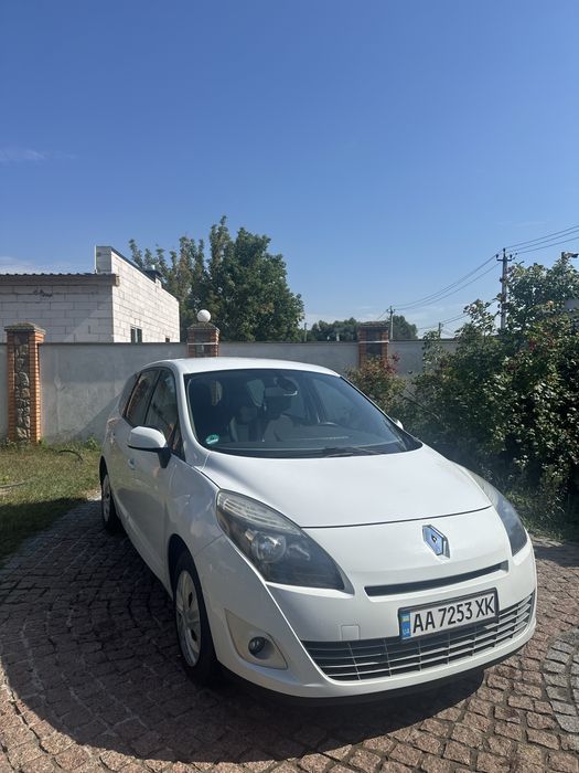 Renault Grand Scenic