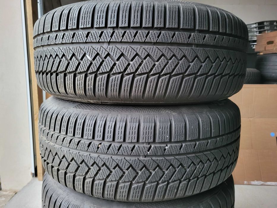 [K279] Koła zimowe 17 Cali 5x108 Pirelli 235/60/17 6mm Volvo XC40