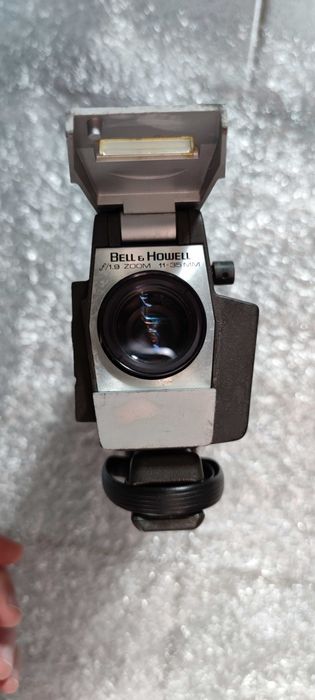 Câmara de Filmar Vintage Bell & Howell Autoload 442 (Super 8 Filmosound 8)