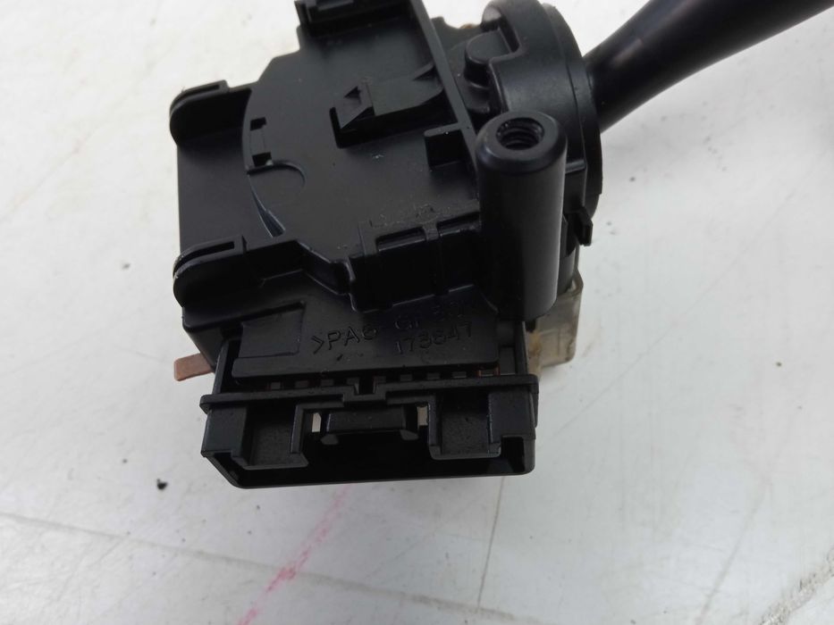 Toyota Yaris I 1 Corolla E12 Przełącznik Zespolony Wycieraczek