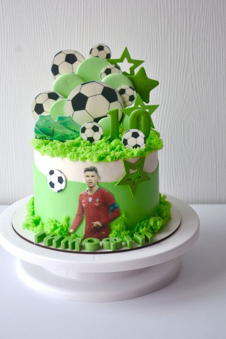 Тортики на замовлення