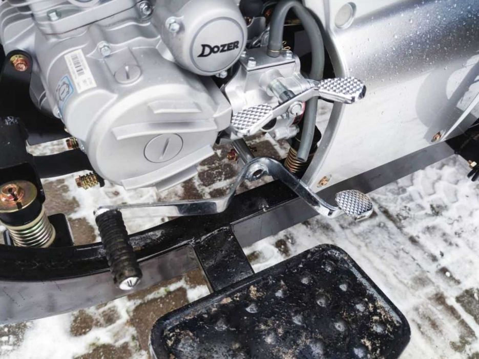 Трицикл бензиновий 200 куб Дозер вантажний муравей Dozer без передплат