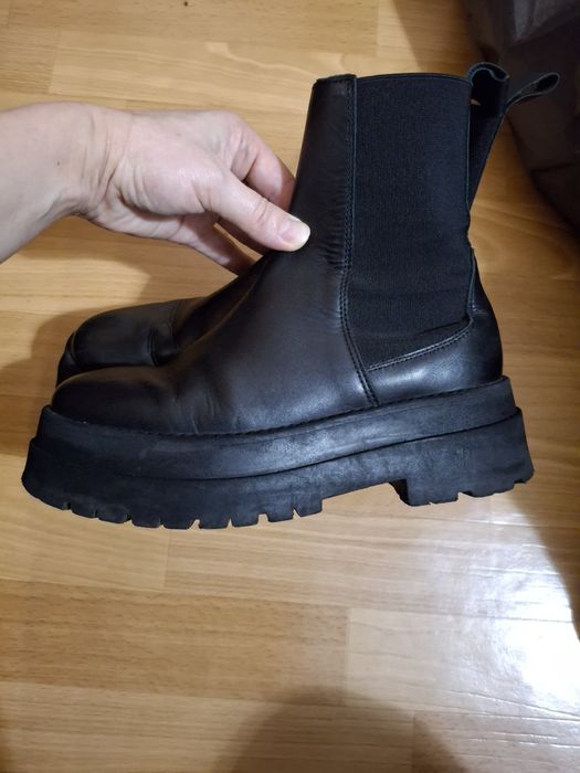 Шкіряні черевики