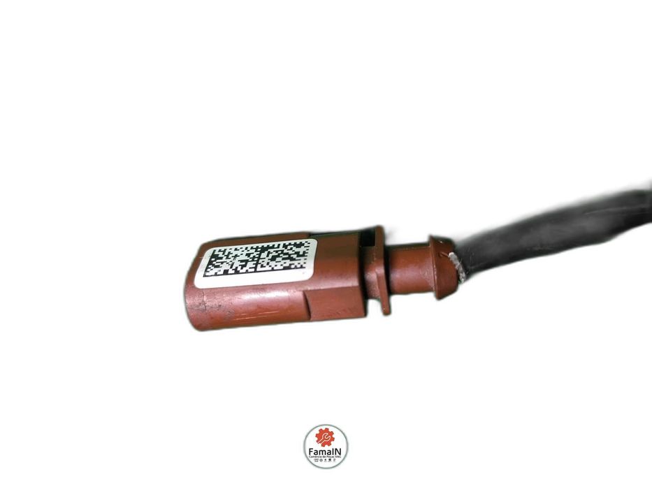 Sensor Temperatura Dos Gases De Escape AUDI A4 B9 Avant 8W0906088R (OEM) | 7.11020.98.0 (Aftermarket) | 185582 (Aftermarket) | 12330 (Aftermarket) | E