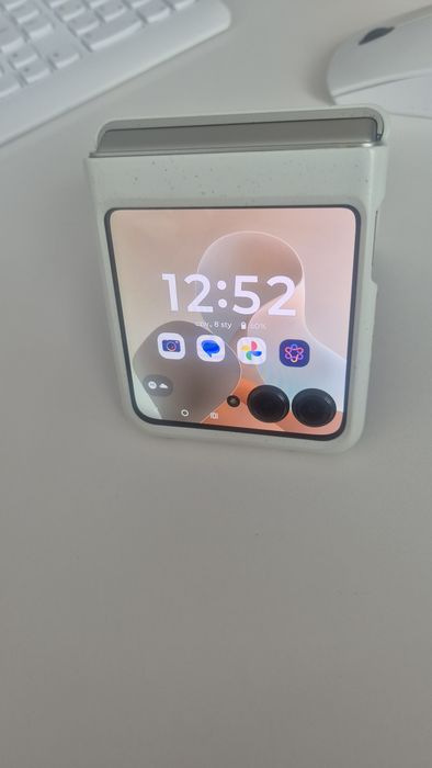 Motorola Razr 60 5G 8/256GB