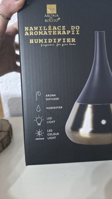 Nawilżacz powietrza do aromaterapii do olejków dyfuzor zapachowy preze