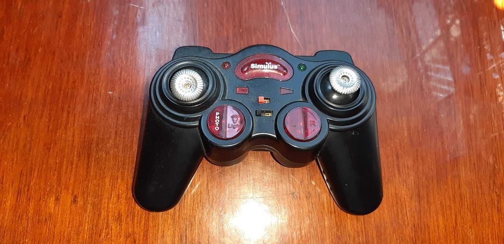 Джойстик до гелікоптера Simulus 3.5 Channel Helicopter + Camera GH 300