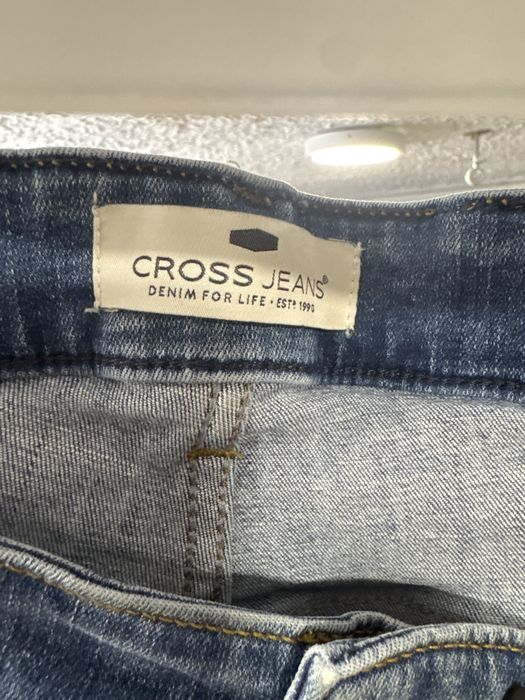 Spodnie jeans Cross
