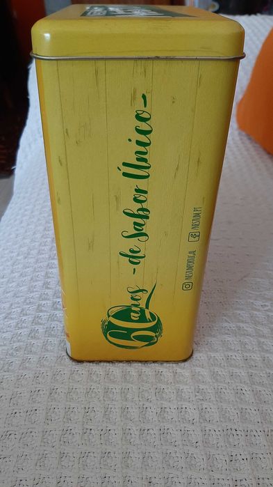 Caixa vintage Nestum