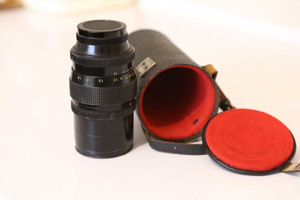 Pentacon 135mm f/2,8 "monster bokeh" m42