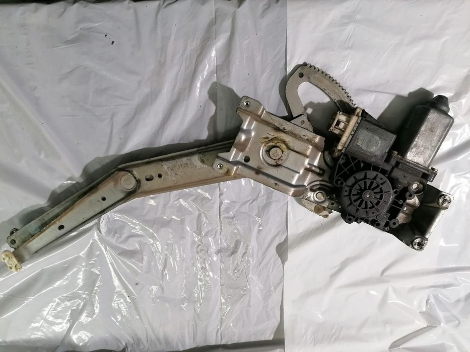 Elevador de vidro Corsa B