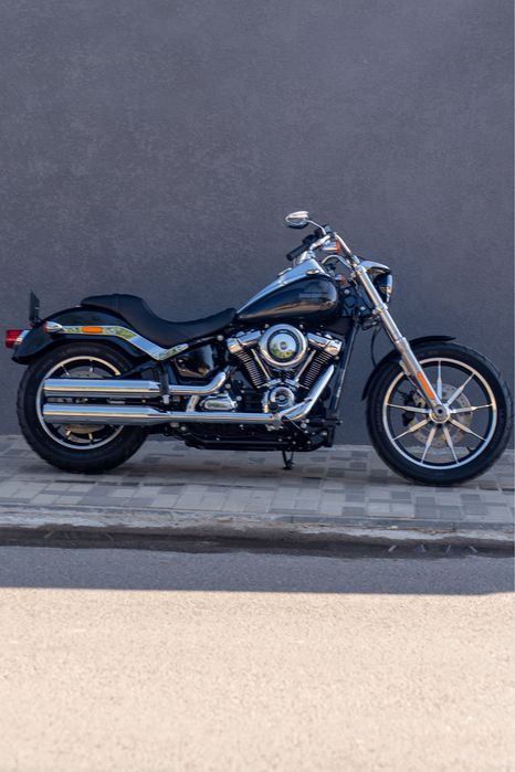 Harley-Davidson FXLR 2019