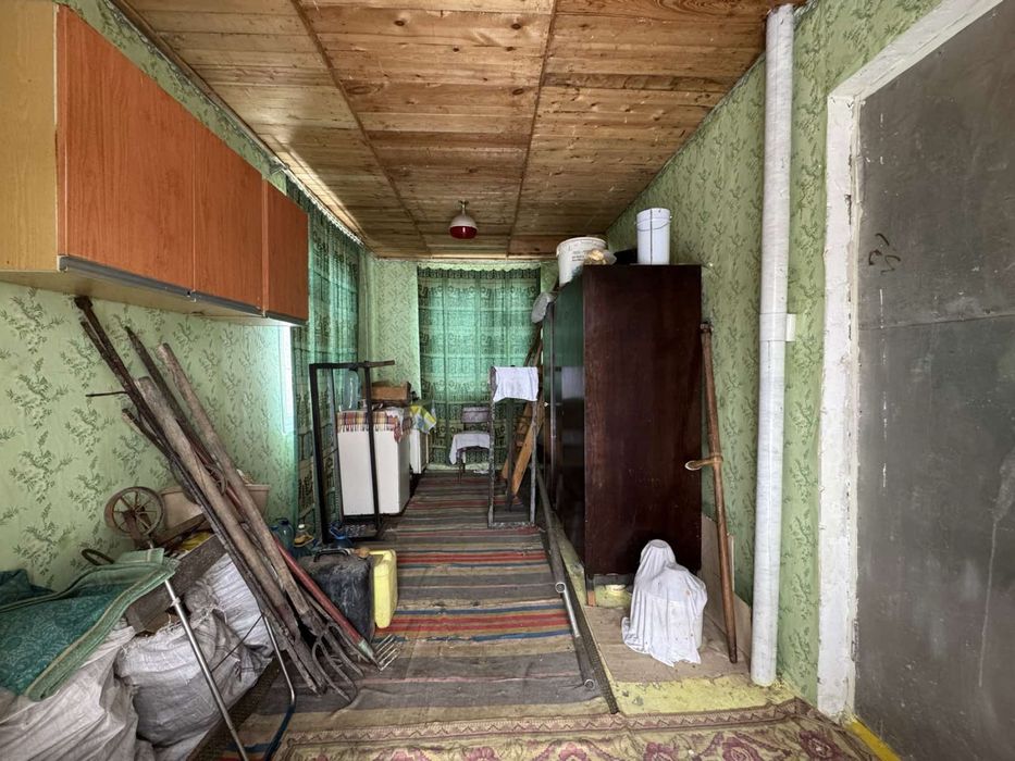 Продаж дачного будинку в селі Деньги