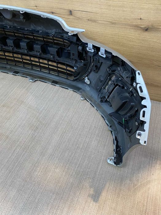 Zderzak przedni Peugeot 308 lift