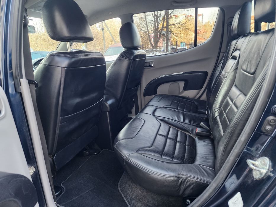 Mitsubishi L200 2012 рік  ІДЕАЛ!