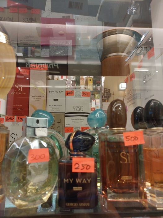 Giorgio Armani Si Eau de Parfum Intense 100 ml Folia woda pefumowana