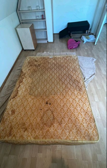Хімчистка м'яких меблів Львів  Дивани, матраци, крісла