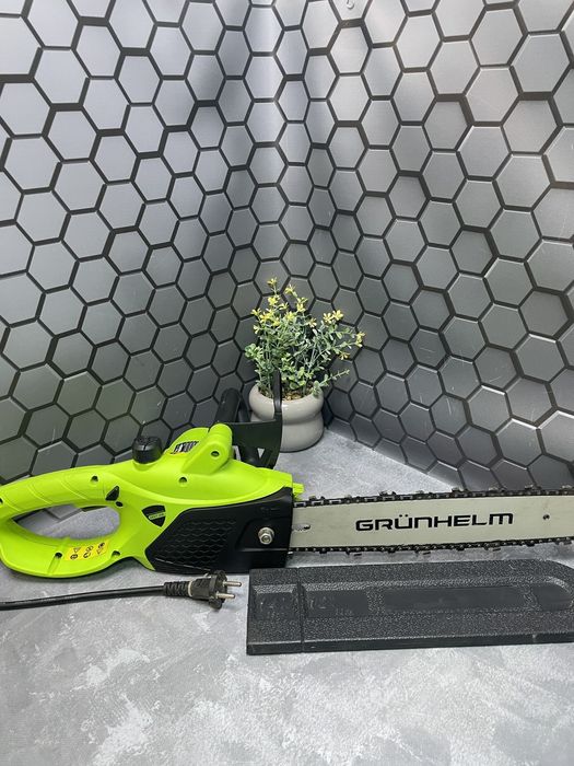 Ланцюгова електропила