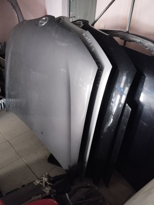 Фонарі Ніссан Алмера н16 хетчбек Nissan Almera n16