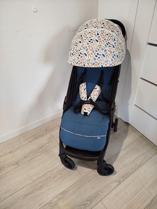 Chicco Glee lekki wózek spacerówka do 22 kg