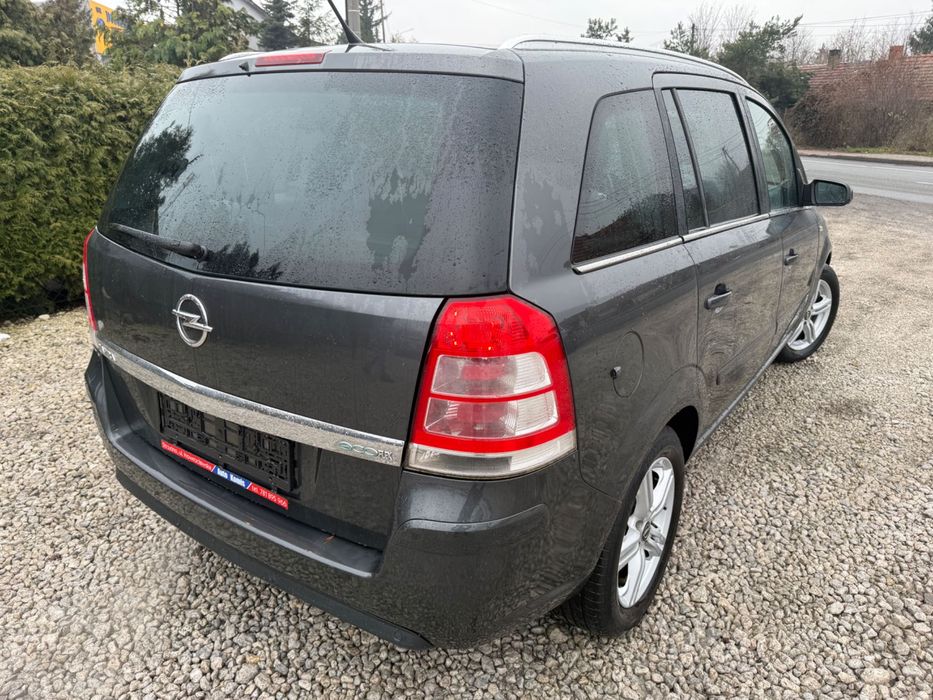 OPEL ZAFIRA 2009 1.6 7-osobowy stan bdb