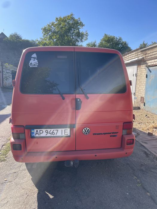 Продам  Volkswagen T-4 . 2,5 TDI