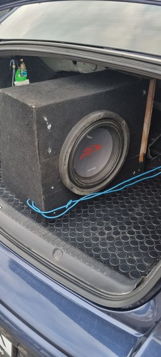 Сабвуфер бу + підсилювач + дроти