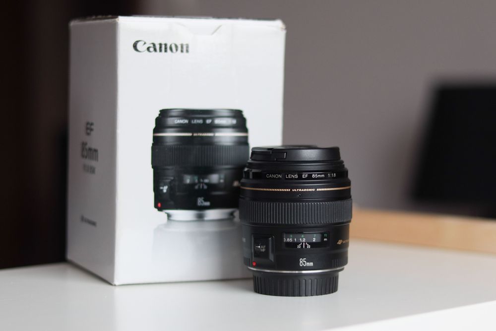 Canon EF 85mm f/1.8 USM – bardzo dobry stan, komplet