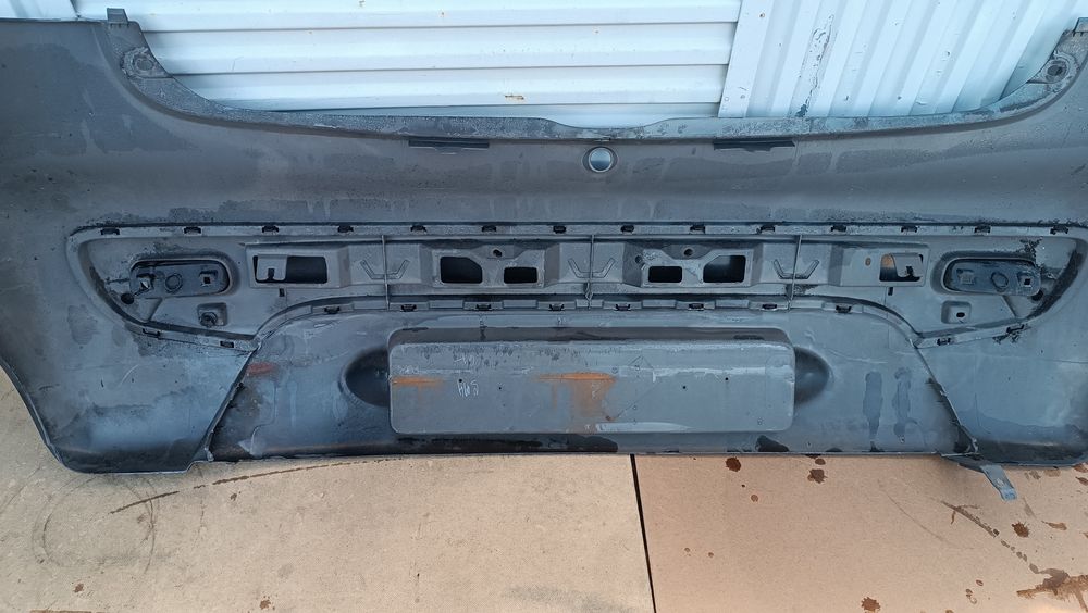 Vendo parachoque de trás Peugeot 107 , citroen C1 ano 2005/14