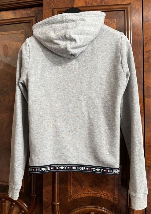 Костюм Tommy Hilfiger
