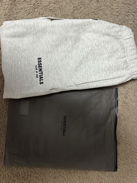 Штани essentials