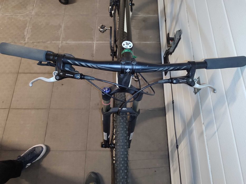 Bicicleta Specialized Stumpjumper Comp HT Carbono 29"