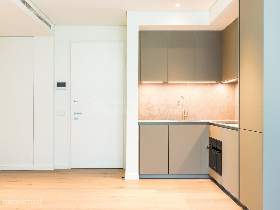 Apartamento T1 para arrendamento no Prata Riverside Village